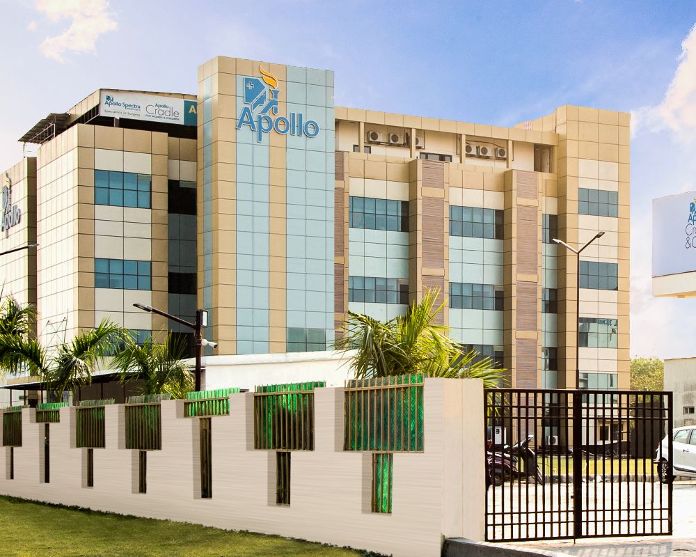 Apollo Spectra Hospital,NH-27, Pocket 7, Near IFS Villas, NSG Chowk Greater Noida, Gautam Buddha Nagar, Uttar Pradesh -201310